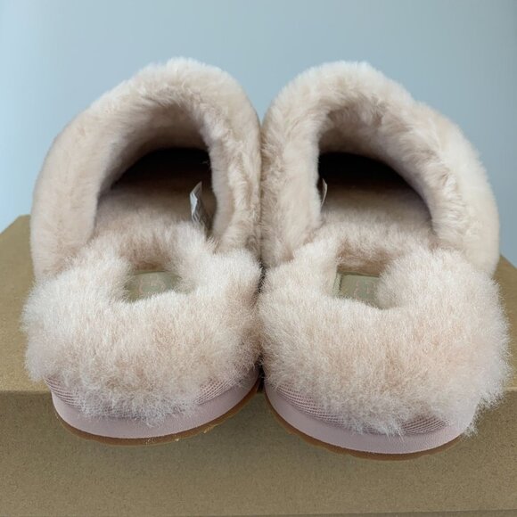 NIB UGG Woman Dalla UGG Metal Graphic Slippers Size US5 - Picture 5 of 11